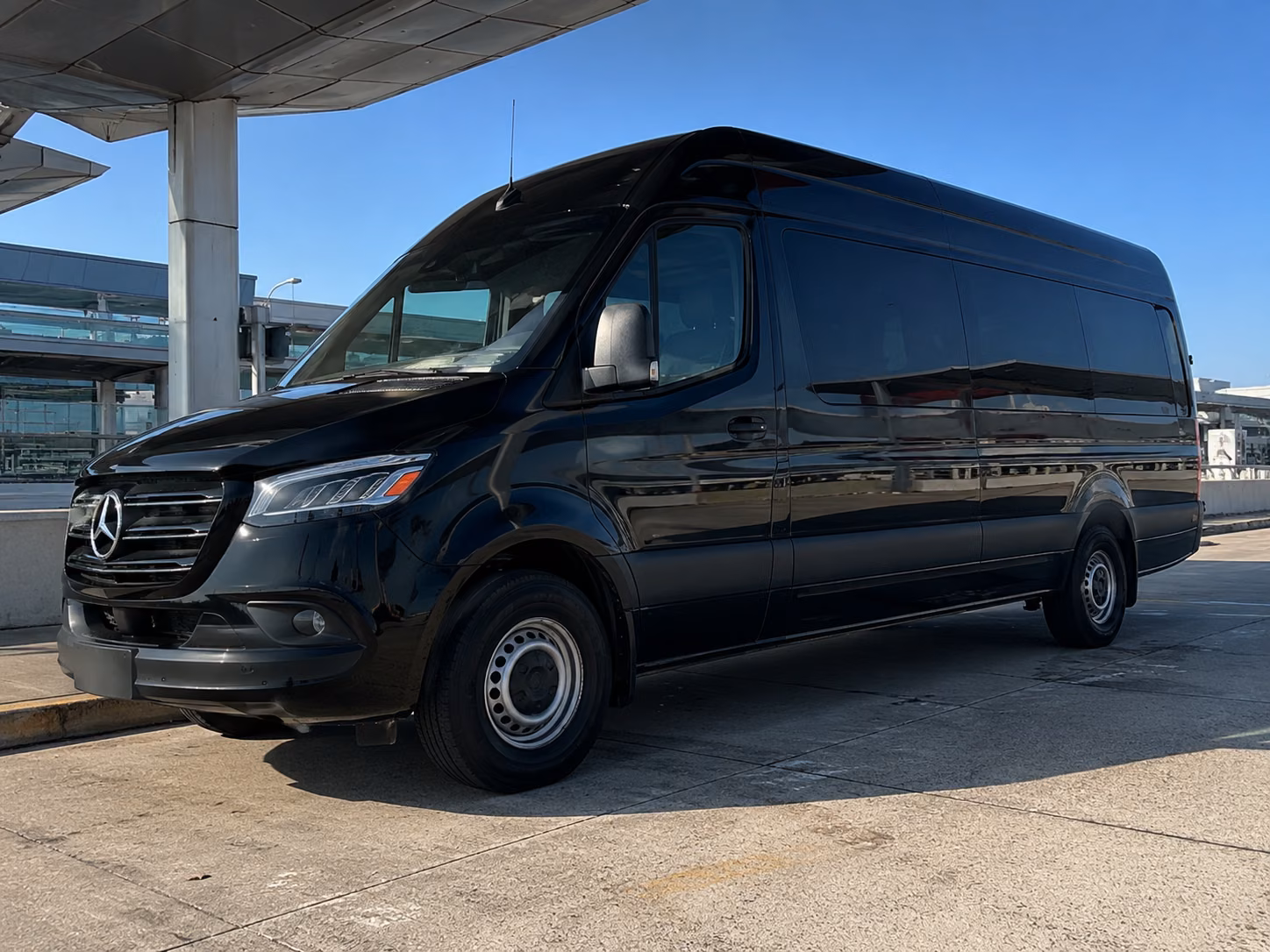 12 passenger sprinter van