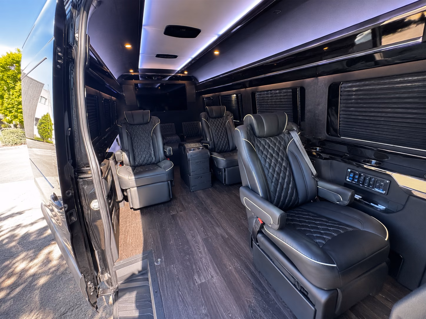 15 passenger sprinter van inside