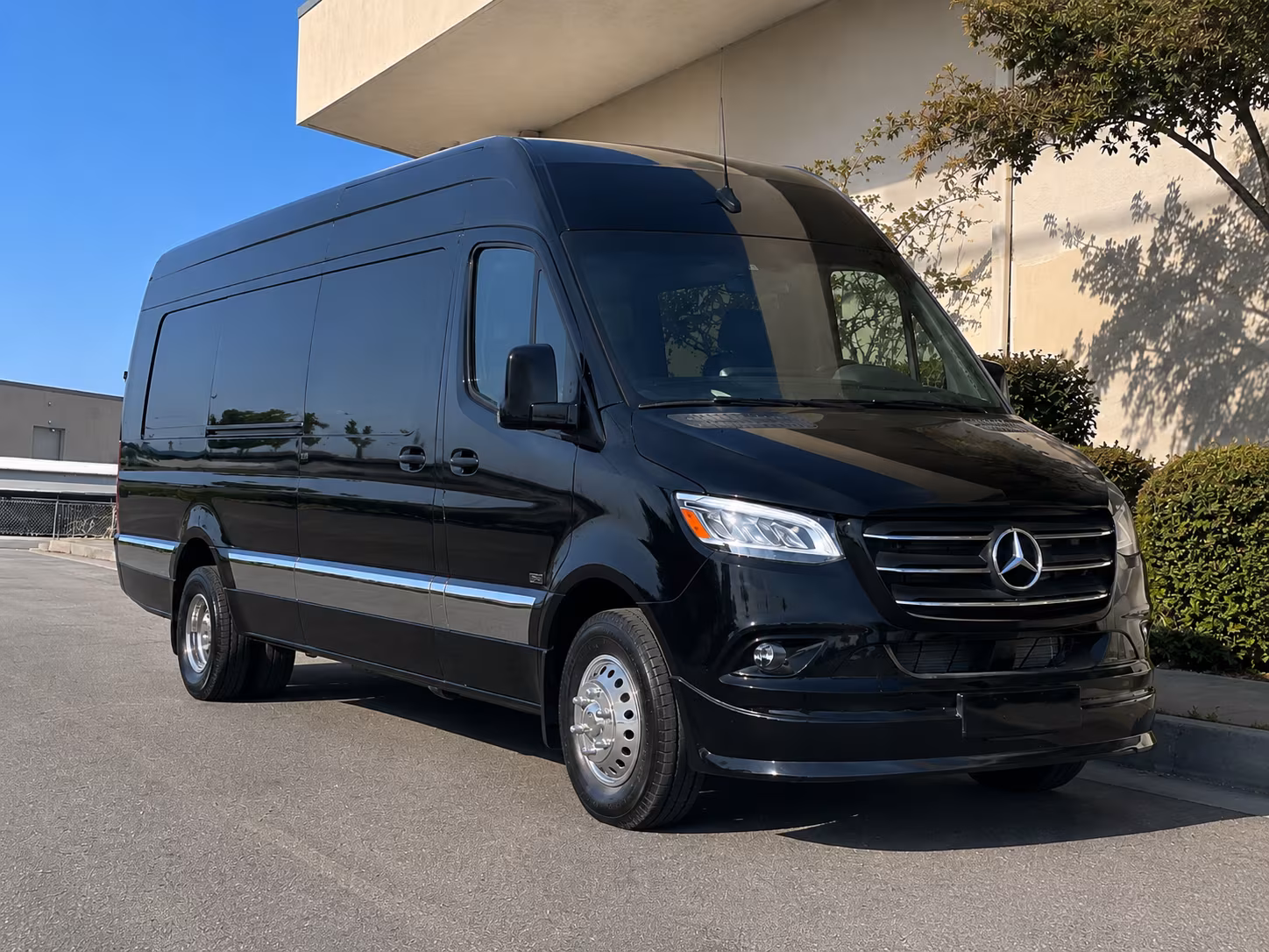 find the perfect transportation for your next wine tour 5
