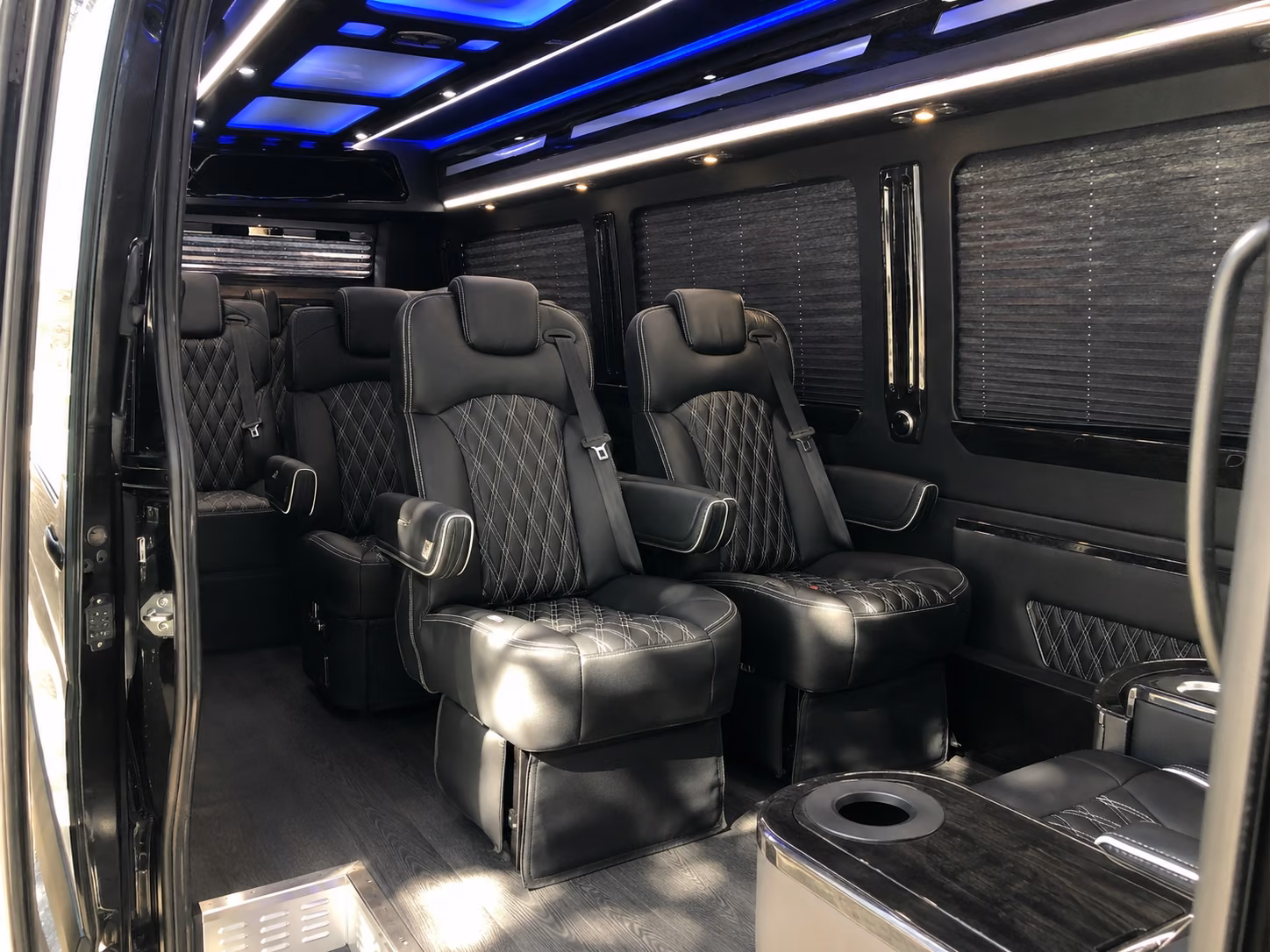 lansing 12 passenger sprinter van inside