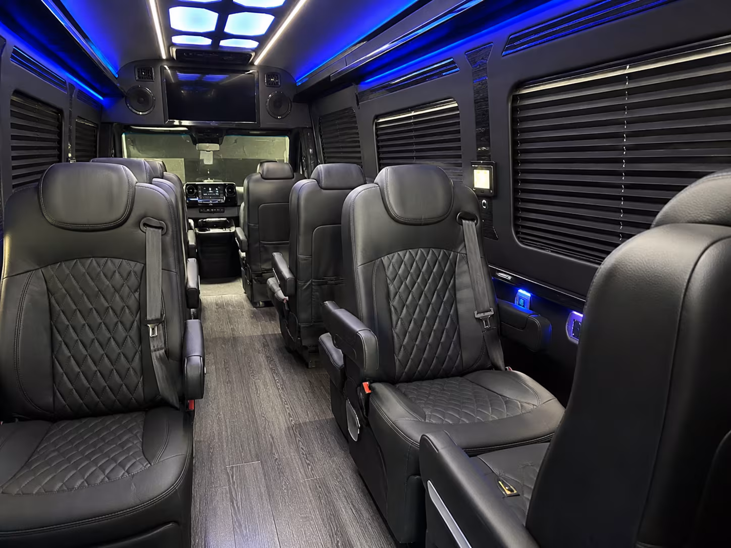 lansing 8 passenger sprinter van inside